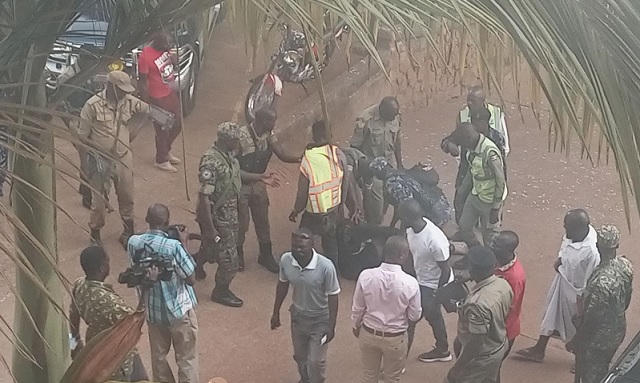 Police civilians foil robbery infront of Kampala central police station